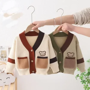 Bear Tops Button Top Knitted Cardigan for Boys Soft Korean Style Sweater with Contrast Color Stitching for Autumn