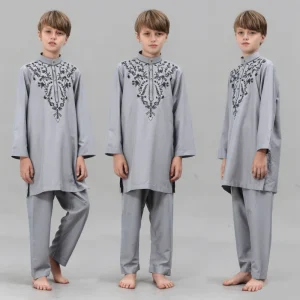 Boys Islamic Kurta Pants Set Gray Long Sleeve Stand Collar Embroidered Kids Muslim 2 Piece Suit Arab Robe Prayer Clothing