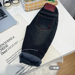 Boys’ Thickened Jeans Pants Winter New Children’s Stylish Fleece Lined Pants Baby Warm Leisure Pants