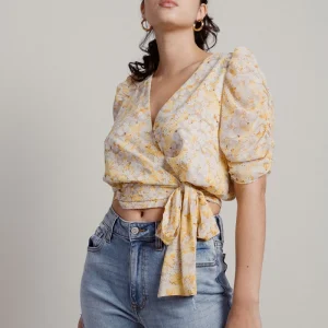 Custom Floral Printed Women’s Short Blouses & Shirts Manufacture V-Neck Crop Tops with Short Puff Sleeves for Girls