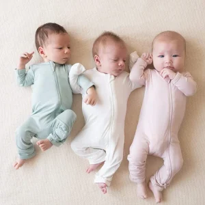 Custom Organic Bamboo Viscose White Baby Girl Sleepsuit Footie YKK Zippy 9 to 12 Month Baby Pajamas Set Romper