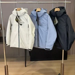 Custom Outdoor Men’s Lightweight Hooded Jacket Waterproof Zipper Windproof Reversible