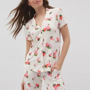 Cute Strawberry Printed Sleepwear Pajama Set Short Sleeve Sleep Shirt with Button Down Capri Pants Girls Lounge Wear