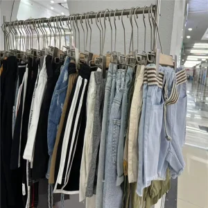 High Quality Boys Jeans Pants Girls Casual Clothing Good Quality Overstock Kids Brand Apparel Stock for Children