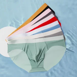 Men’s Ice Silk Seamless Underwear Comfortable Classic and Sexy Briefs Plus Size Custom Logo Print for Boys
