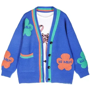 OEM Customizable Winter Women’s Knit Coat Ladies Cardigan Sweater with Button Embroidery Patch Casual Style for Girls