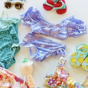 OEM Service Customized One-Piece Kids Swimsuit for Young Girls High Cut Bikini Swimwear Halter Neckline Striped Front Placement