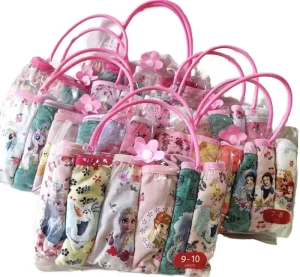 Strawberry Printed Children’s Underwear Breathable Spandex Bamboo Fiber Boys’ Four Cornered Boxers & Briefs