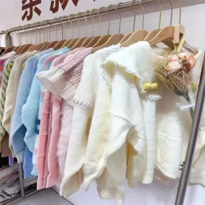 Sweater Women Jacquard Design Knitwear Ladies Knitted Girls Winter Knit Top Women Crew Neck Sweater