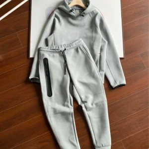 Top Quality Tech Fleece Thick Material Cotton Men’s Tech Tracksuit 2pcs Zip Style Boy Sweatshirt and Sweatpants for Sports