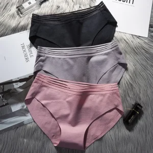 U468 Seamless Women’s XL Underwear Solid Color Plus Breathable Triangle Panties for Girls