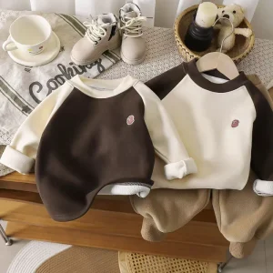 Winter Autumn Children’s Base Layer Sweater with Fleece, Boys and Girls Multi-color Round-neck Thick Long-sleeved T-shirt