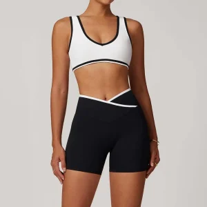 Woman Custom Logo Contrast Stitching Breathable Workout Gym Active Wear Racerback Sports Bra With V Waistband Shorts Yoga Set